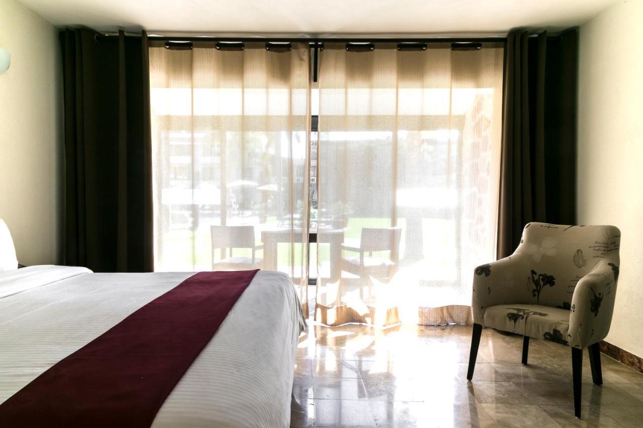 Real De Minas Poliforum Hotel